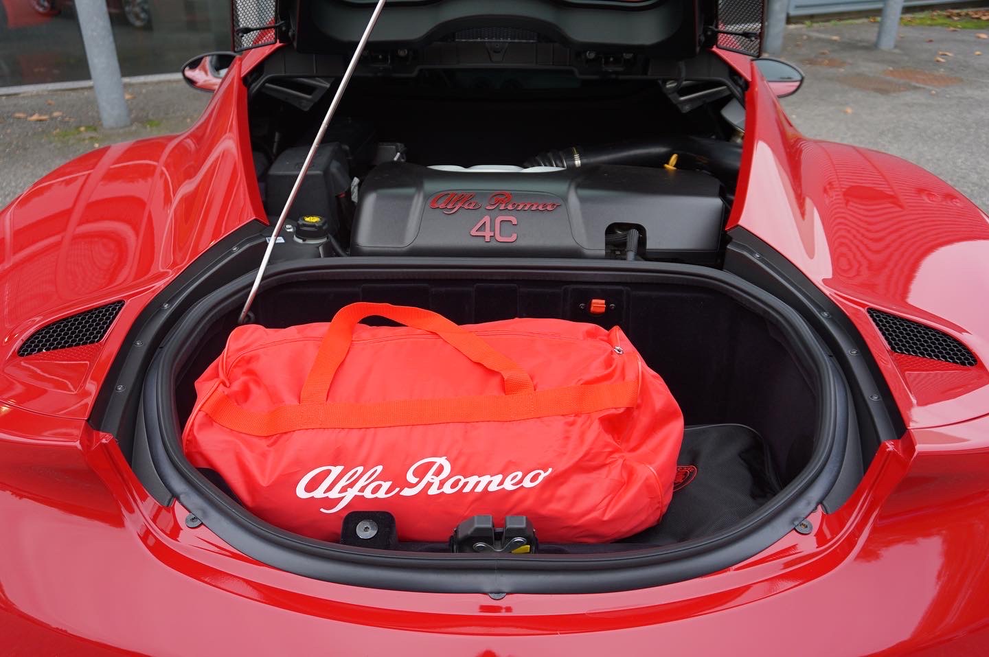 Alfa Romeo 4C 4C
