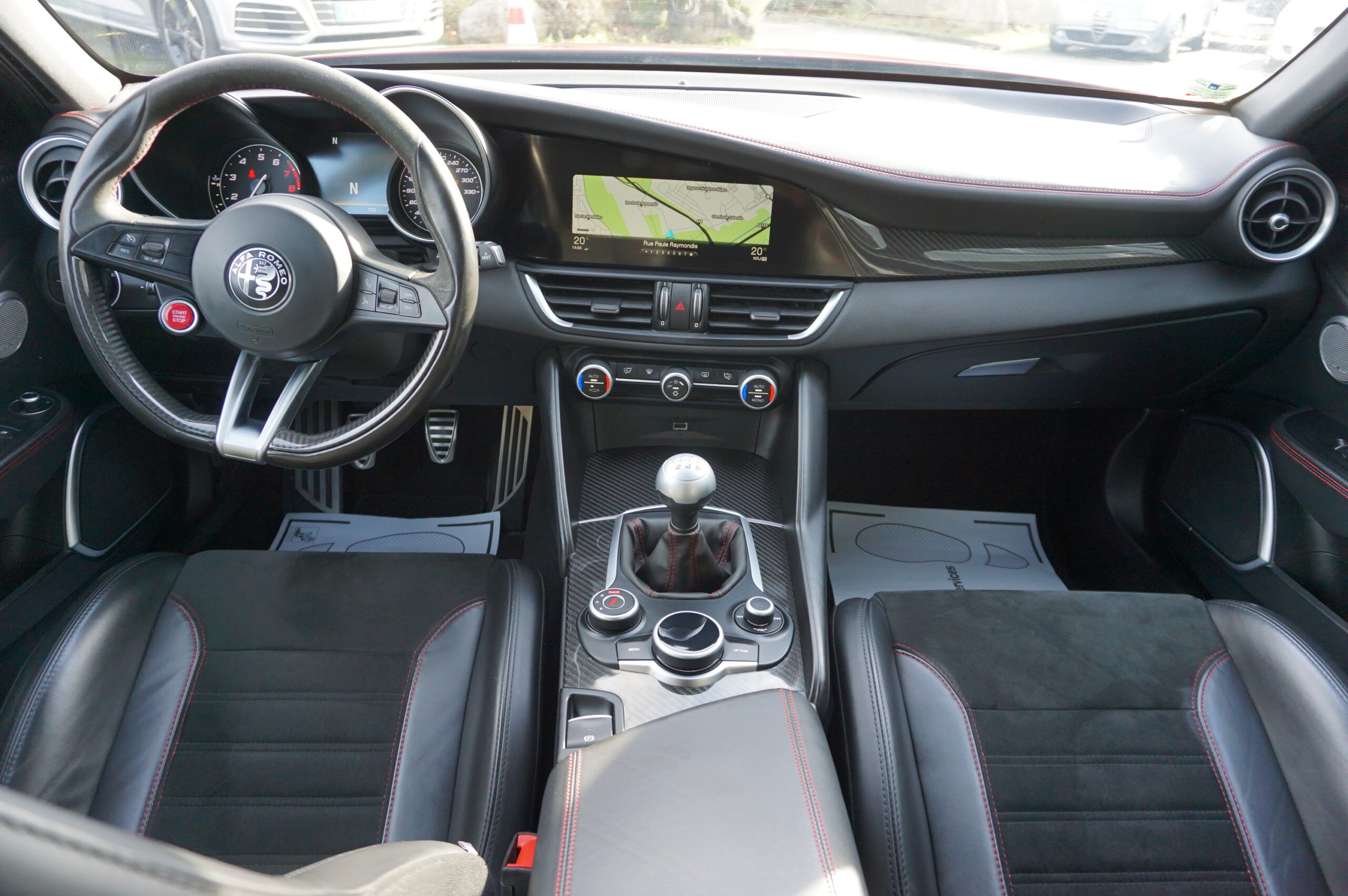 Alfa Romeo Giulia QV Giulia QV